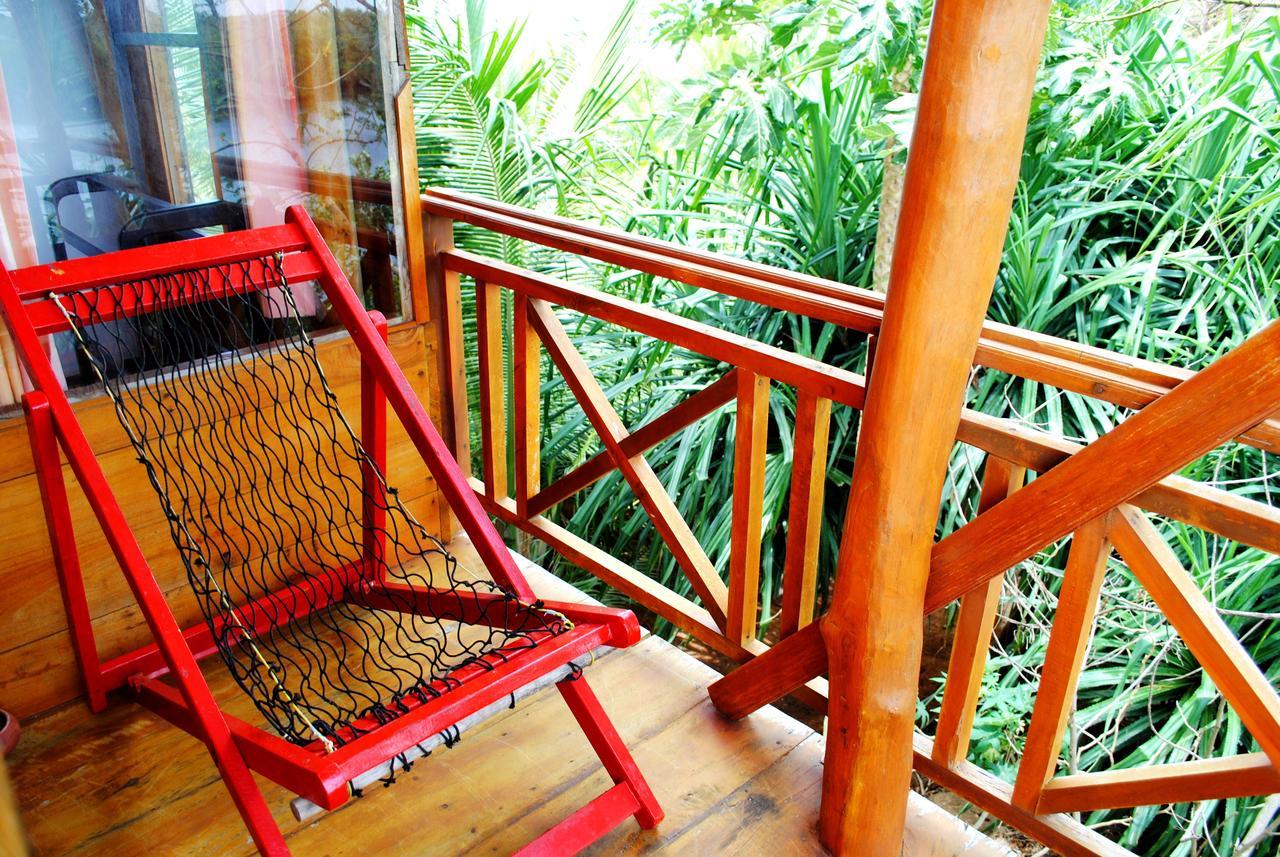 Asha Beach & Spa แทนกาลเล ภายนอก รูปภาพ