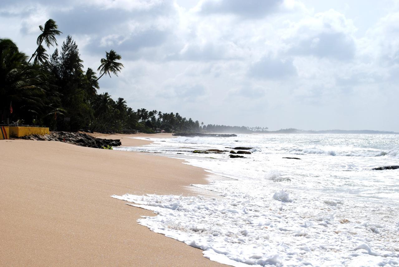 Asha Beach & Spa แทนกาลเล ภายนอก รูปภาพ