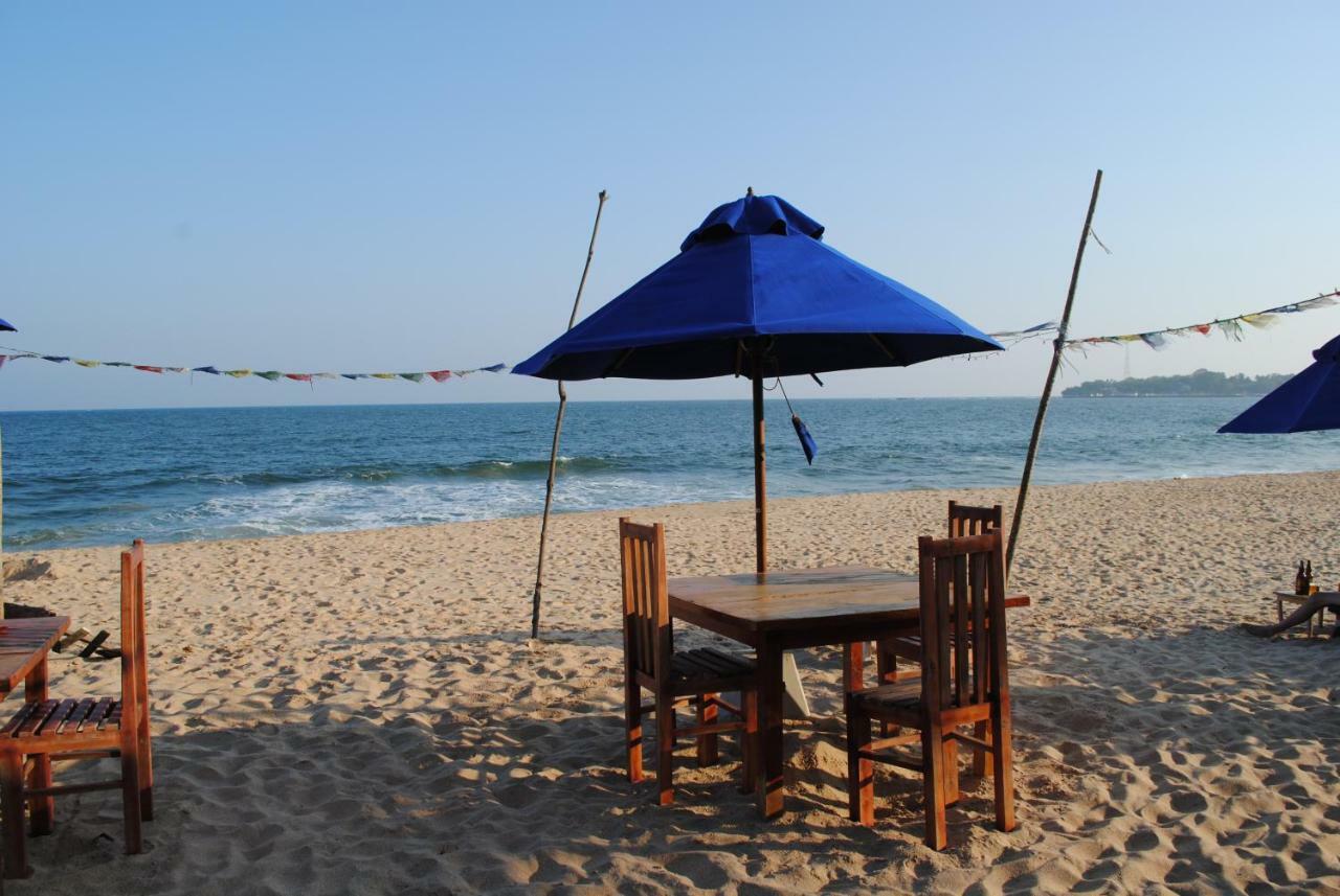 Asha Beach & Spa แทนกาลเล ภายนอก รูปภาพ