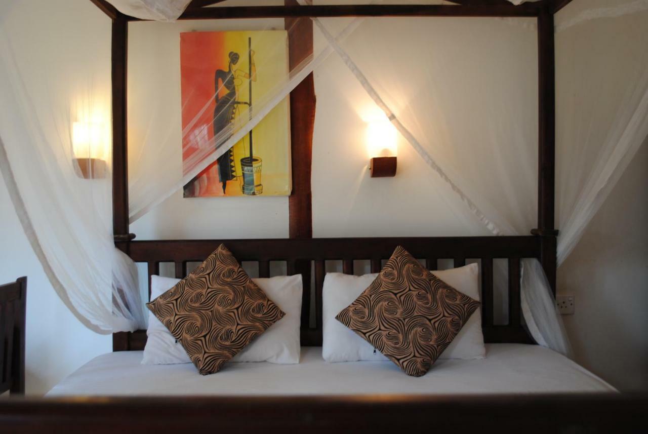 Asha Beach & Spa แทนกาลเล ภายนอก รูปภาพ